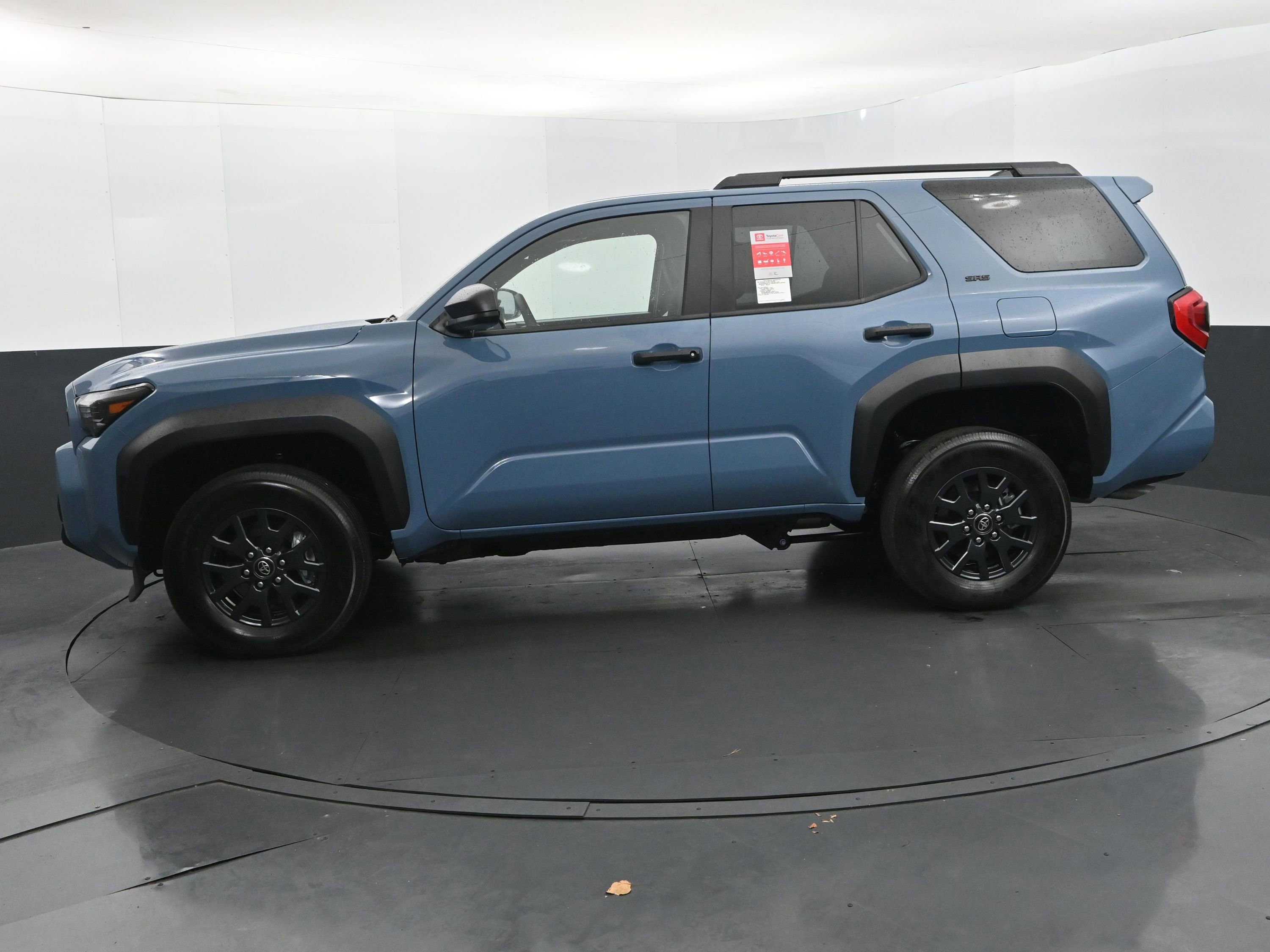 Used 2025 Toyota 4Runner SR5 RWD image 2