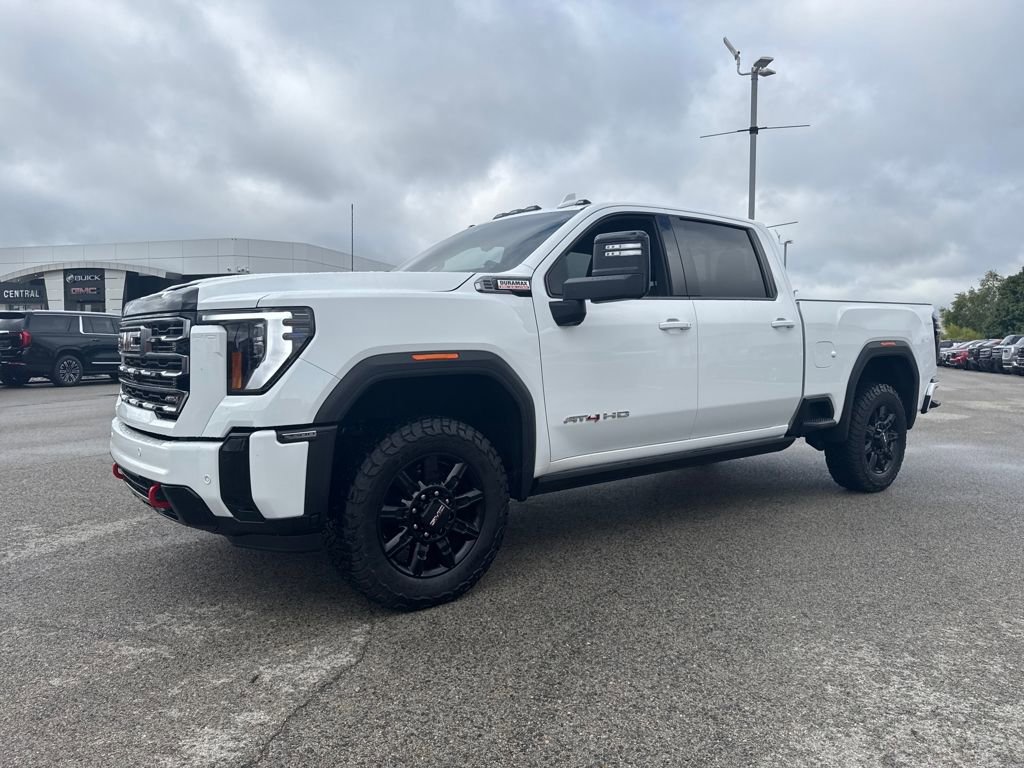 Used 2025 GMC Sierra 2500 AT4 w/ AT4 Premium Plus Package