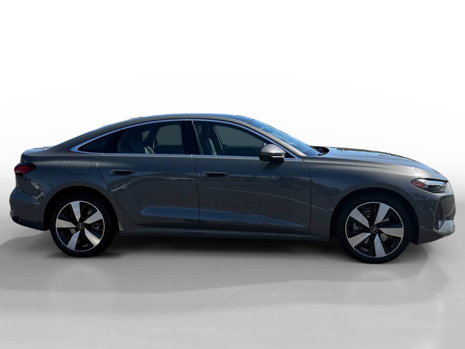 Used 2025 Audi A5 2.0T Premium Plus w/ Premium Plus AWD/4WD image 6