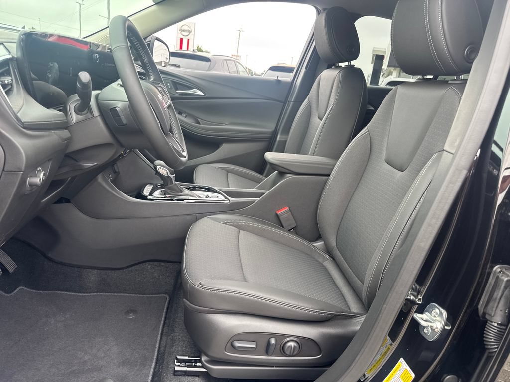 New 2026 Buick Encore GX Preferred w/ Advanced Technology Package AWD/4WD image 15