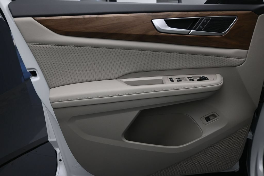 New 2026 Volkswagen Atlas SE FWD image 20
