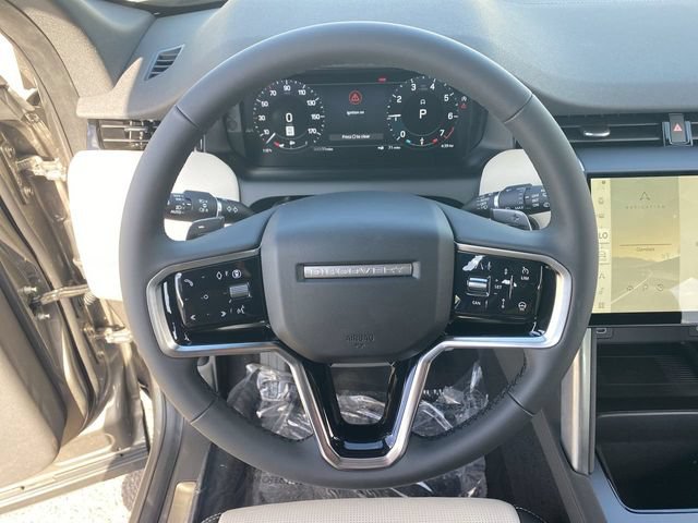 Used 2025 Land Rover Discovery Sport Dynamic SE AWD/4WD image 7