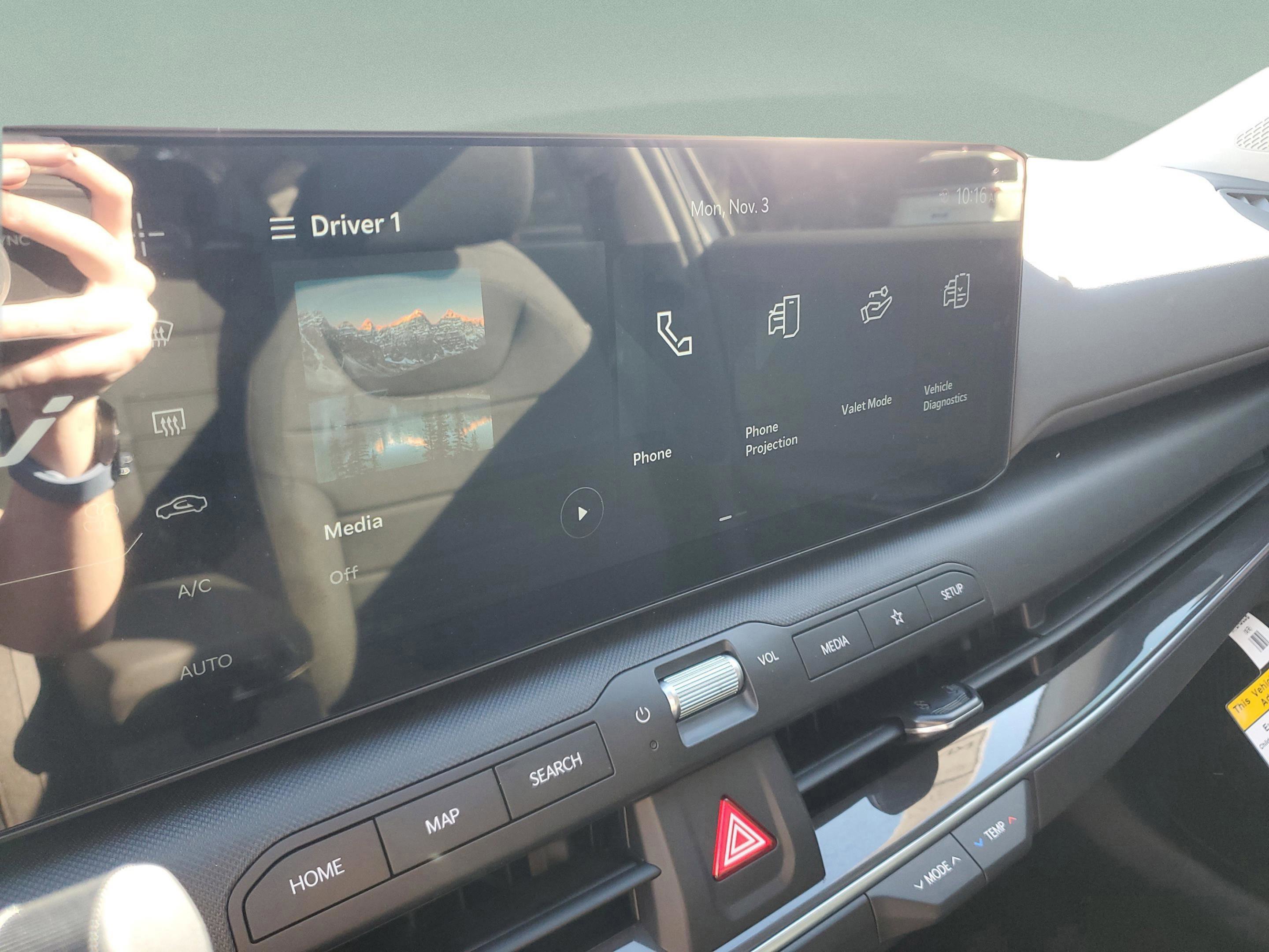 New 2025 Kia K4 EX image 19