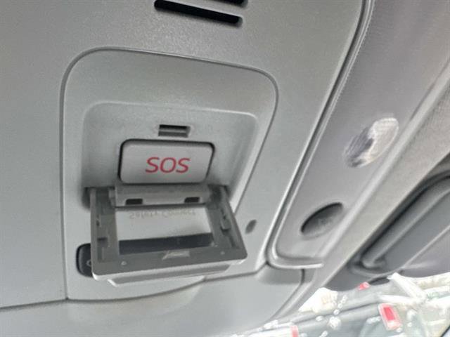 Used 2021 Toyota Prius Prime XLE image 17