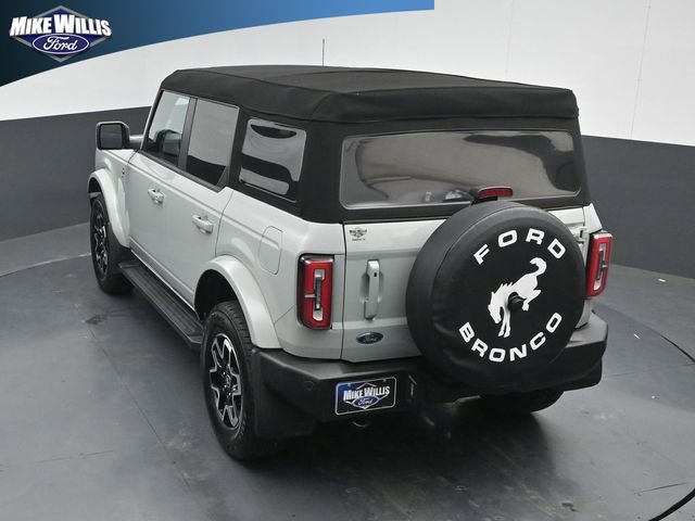 Used 2023 Ford Bronco Outer Banks AWD/4WD image 13
