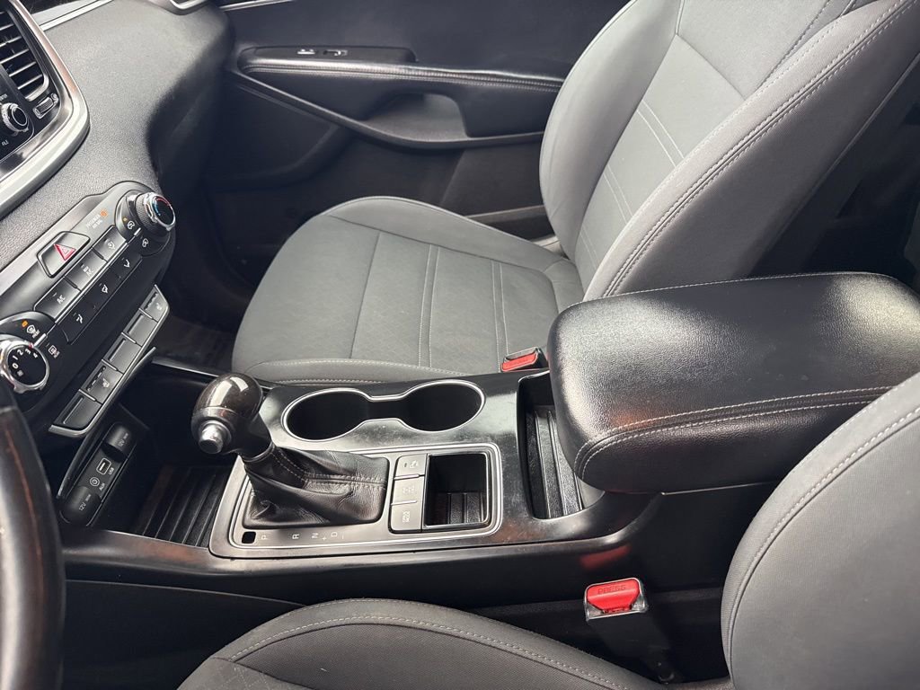 Used 2016 Kia Sorento LX w/ LX Convenience Package image 21