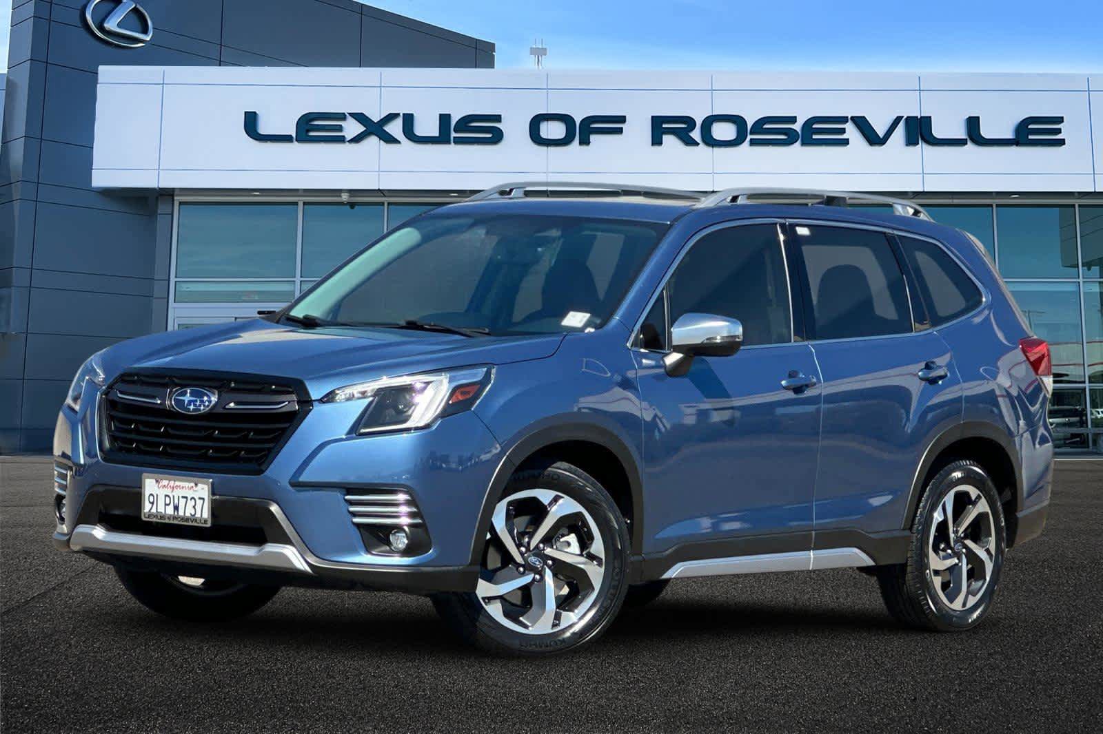 Used 2024 Subaru Forester Touring AWD/4WD image 1