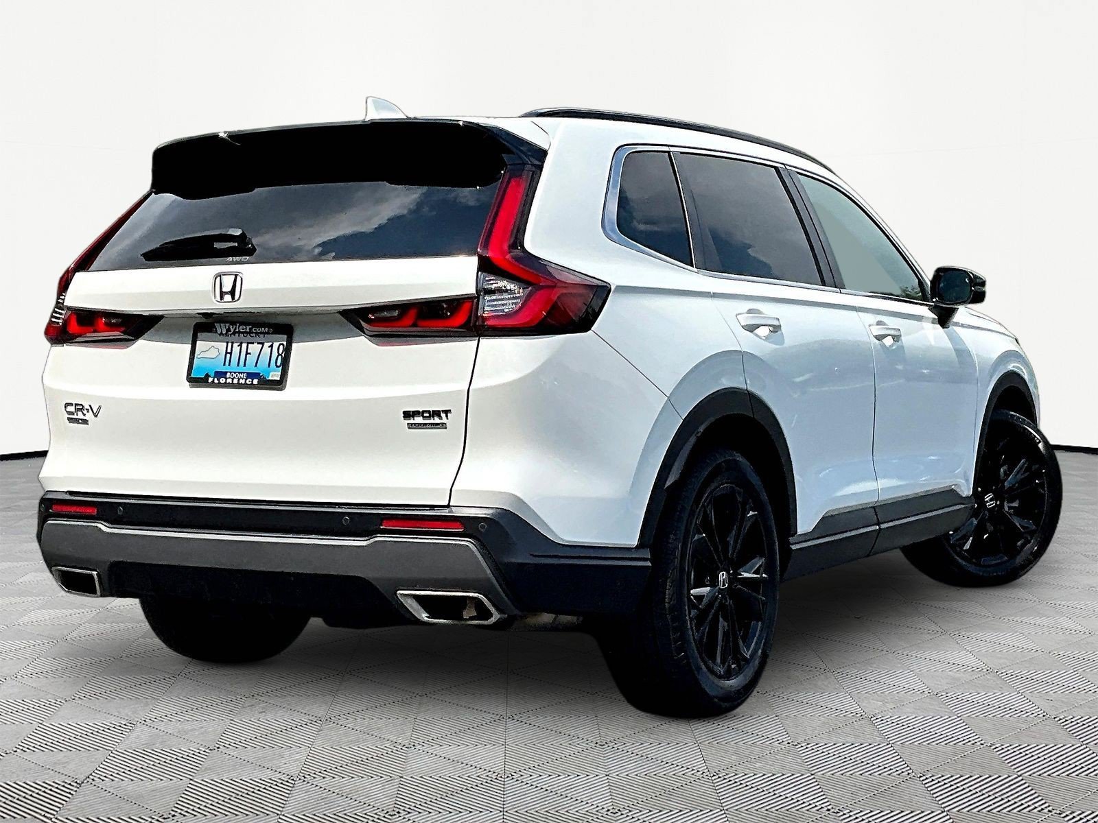 Used 2024 Honda CR-V Sport Touring image 6