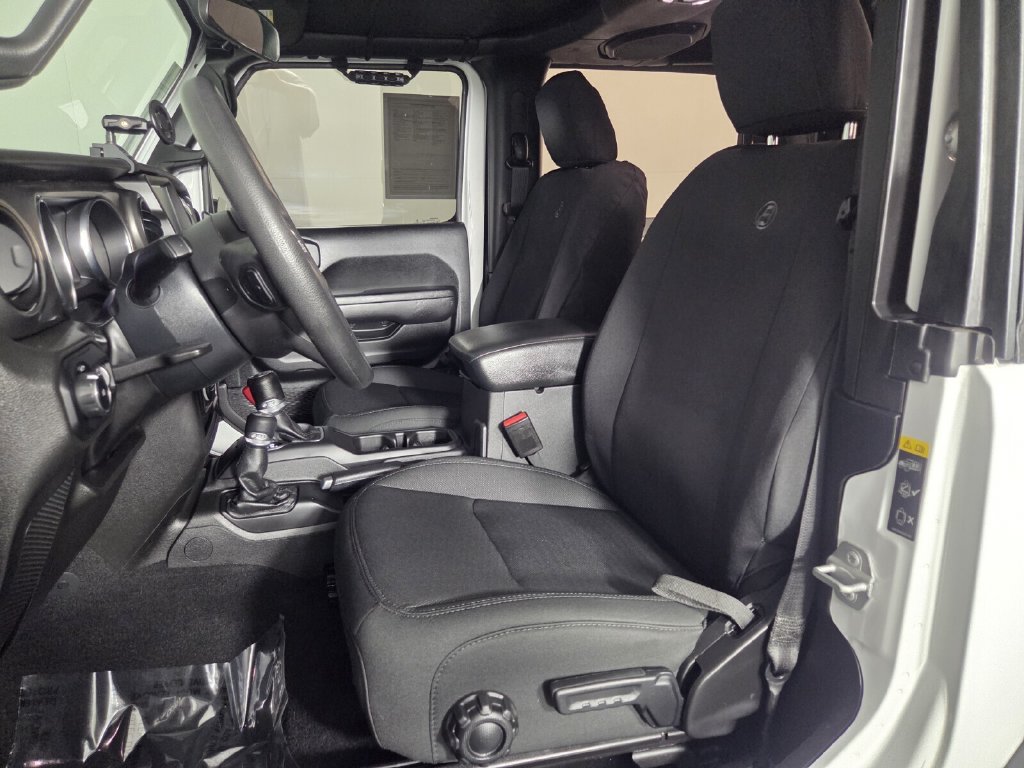 Used 2022 Jeep Wrangler Sport AWD/4WD image 13