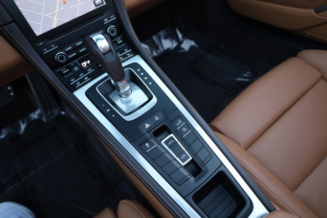 Used 2018 Porsche 718 Boxster S image 38