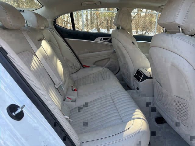 Used 2026 Genesis G70 2.5T Prestige image 11