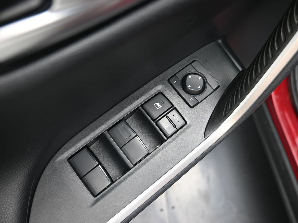 Used 2019 Toyota RAV4 Adventure image 22