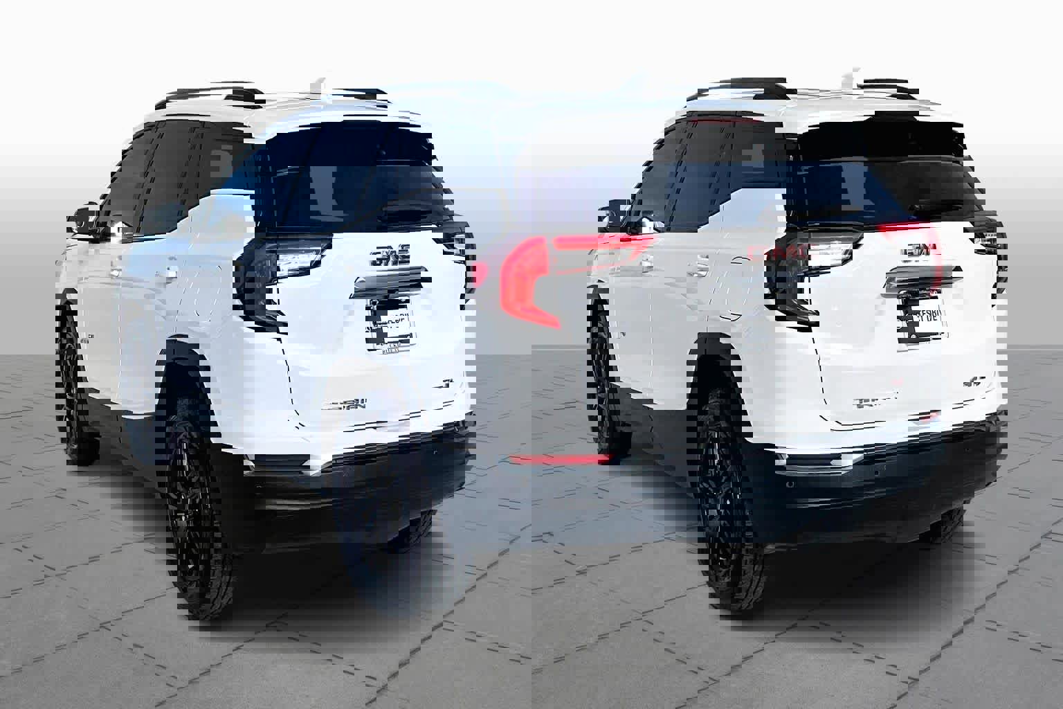 Used 2024 GMC Terrain AT4 w/ Infotainment Package II image 12