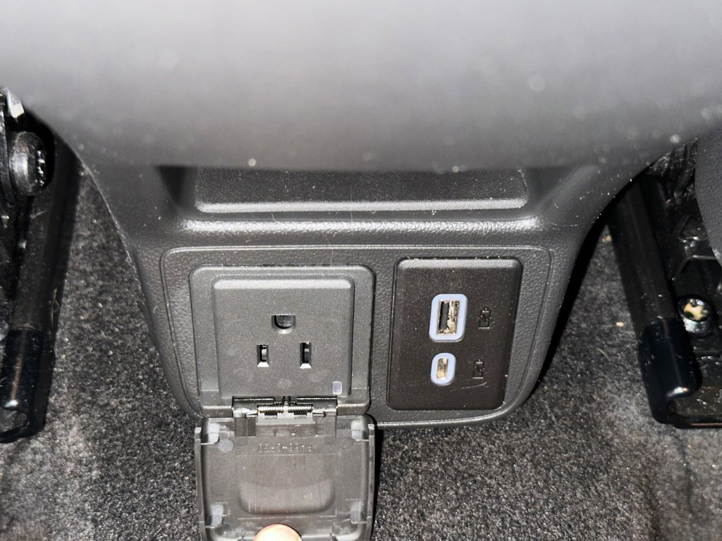 Certified 2023 Buick Encore GX Essence w/ Experience Buick Package image 21