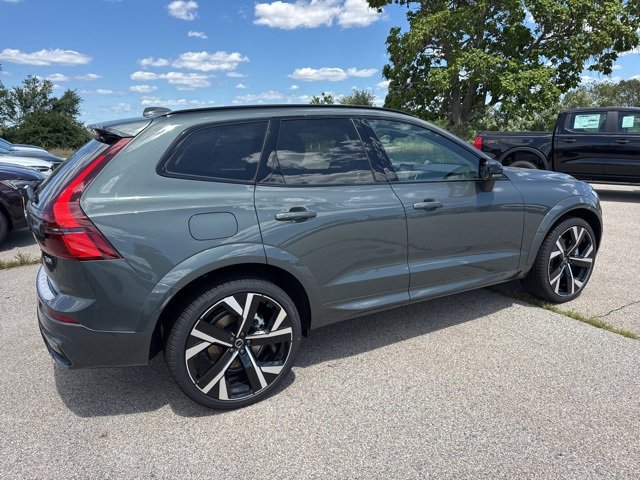 New 2026 Volvo XC60 T8 Ultra w/ Protection Package Premier image 3