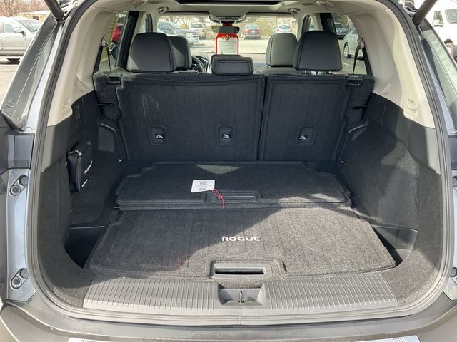 Certified 2023 Nissan Rogue SL image 32