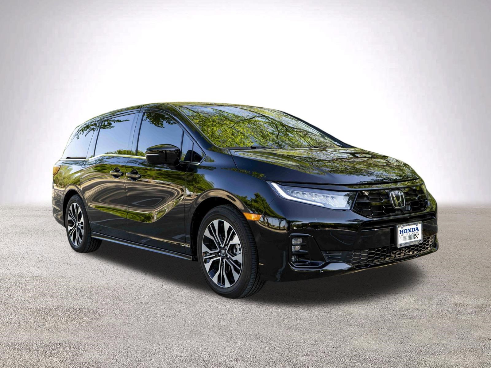 Used 2026 Honda Odyssey Elite image 2