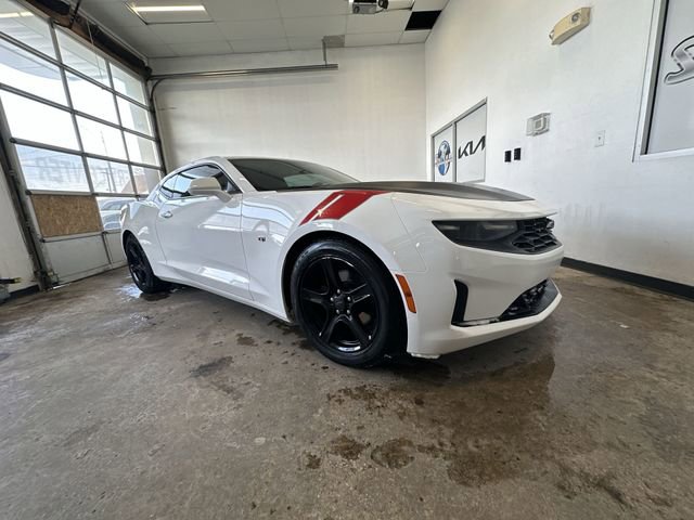 Used 2021 Chevrolet Camaro LT RWD image 11