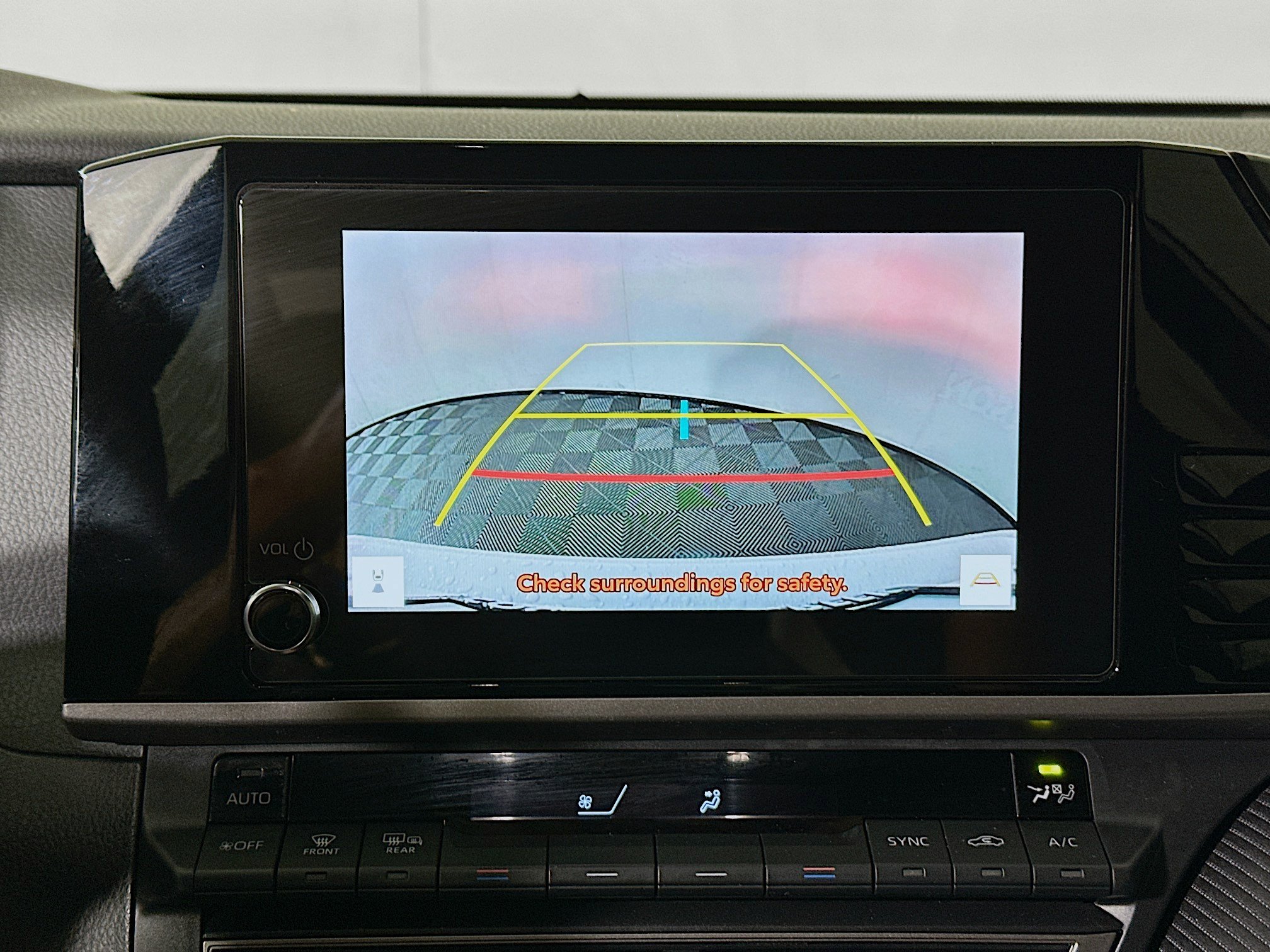 Certified 2025 Toyota Camry SE FWD image 25