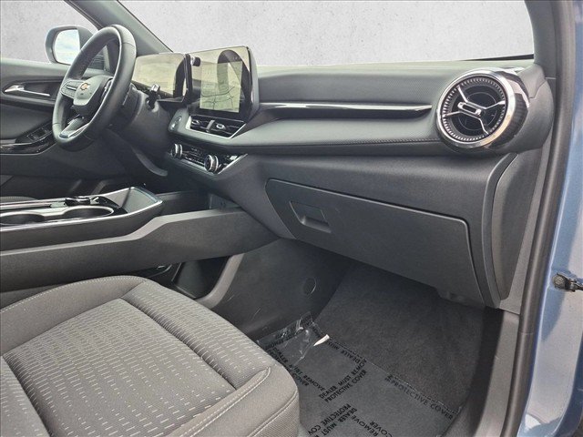 Used 2026 Chevrolet Equinox LT AWD/4WD image 21