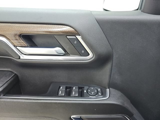 Used 2023 Chevrolet Silverado 1500 LT AWD/4WD image 24