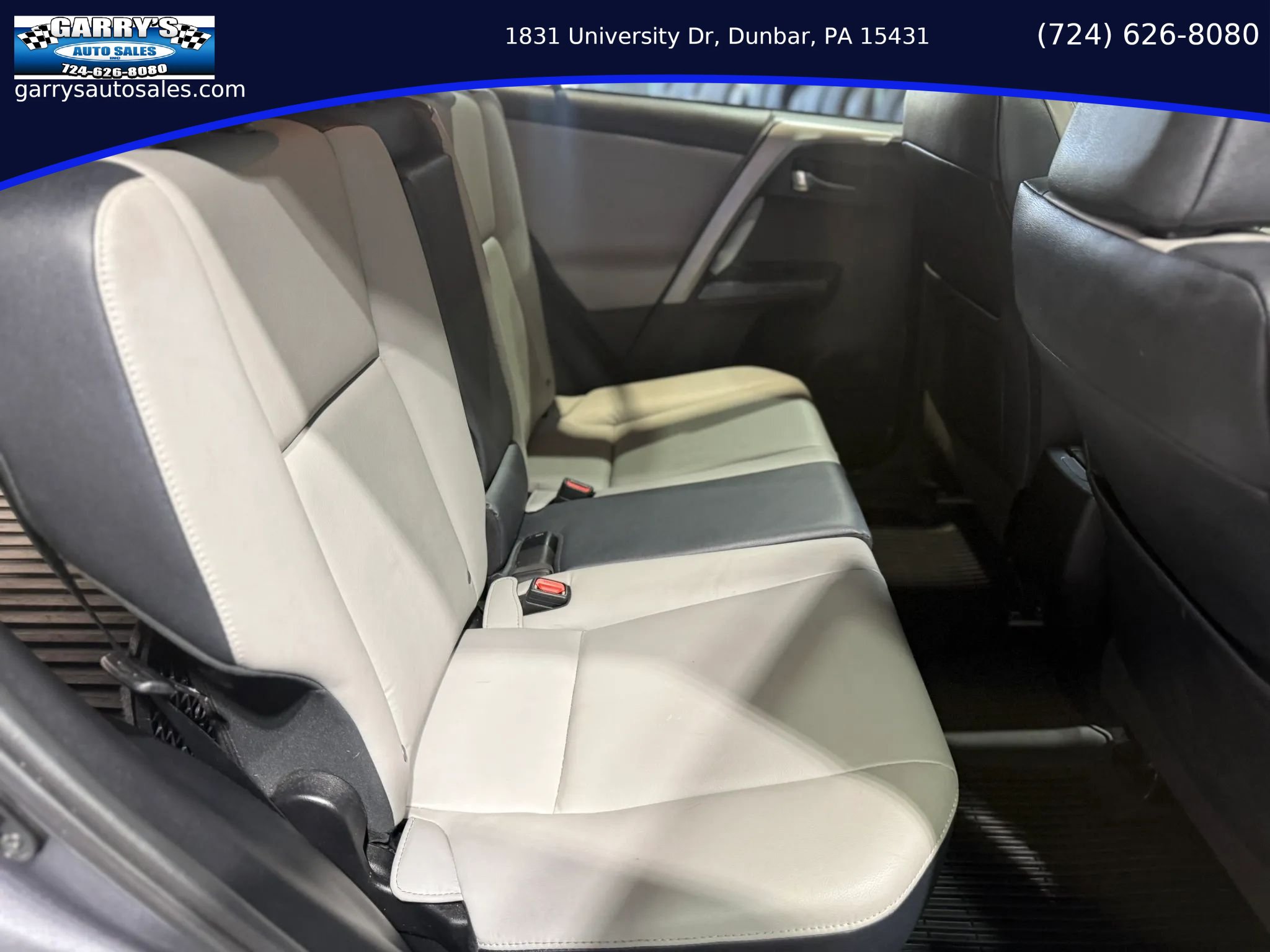 Used 2017 Toyota RAV4 Platinum AWD/4WD image 24