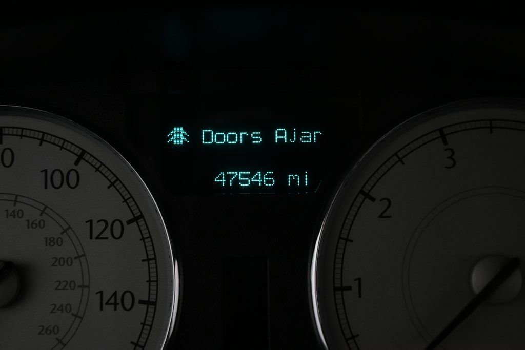 Used 2006 Chrysler 300 C w/ Sound Group II image 26