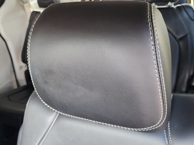 Used 2024 Chrysler Pacifica Touring-L FWD image 24