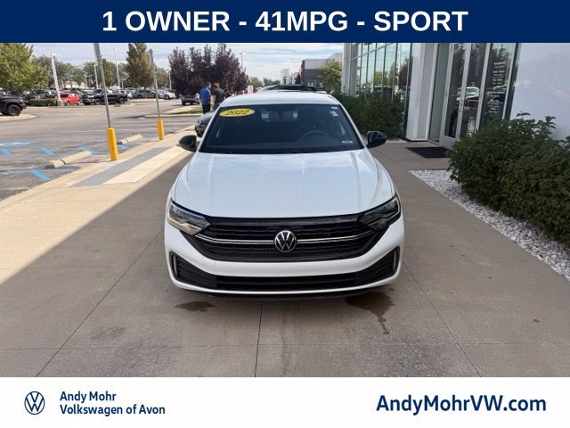 Used 2022 Volkswagen Jetta Sport FWD image 2