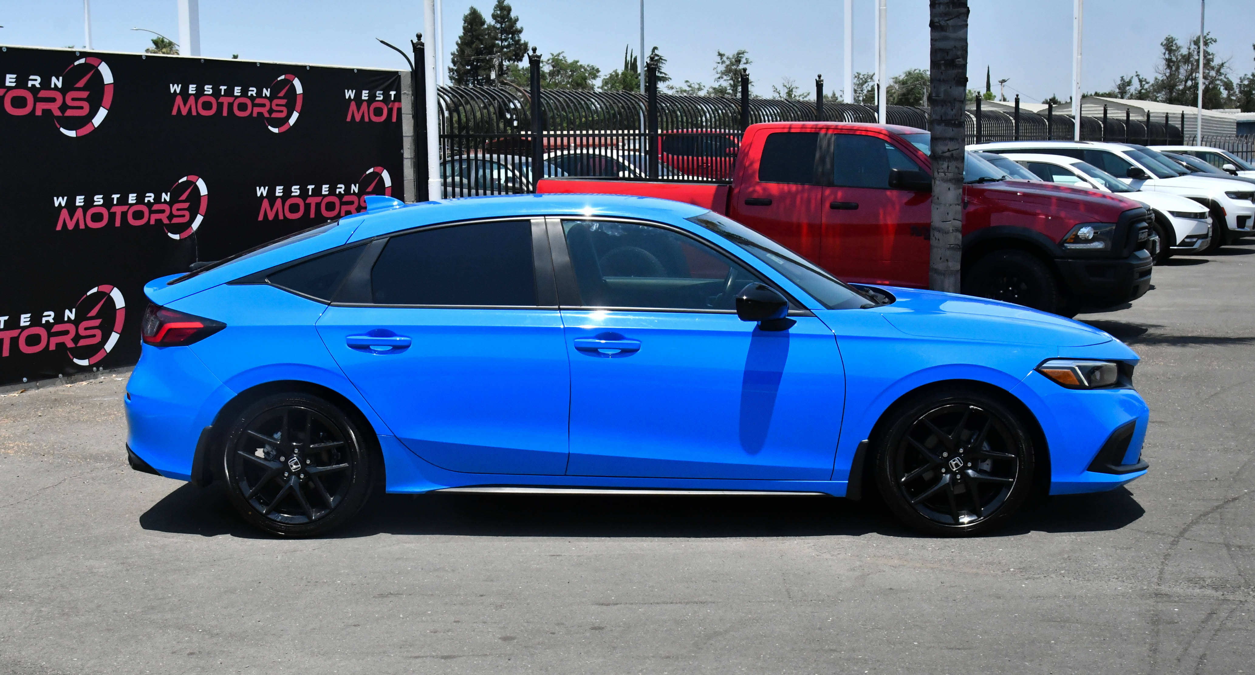 Used 2024 Honda Civic Sport image 9