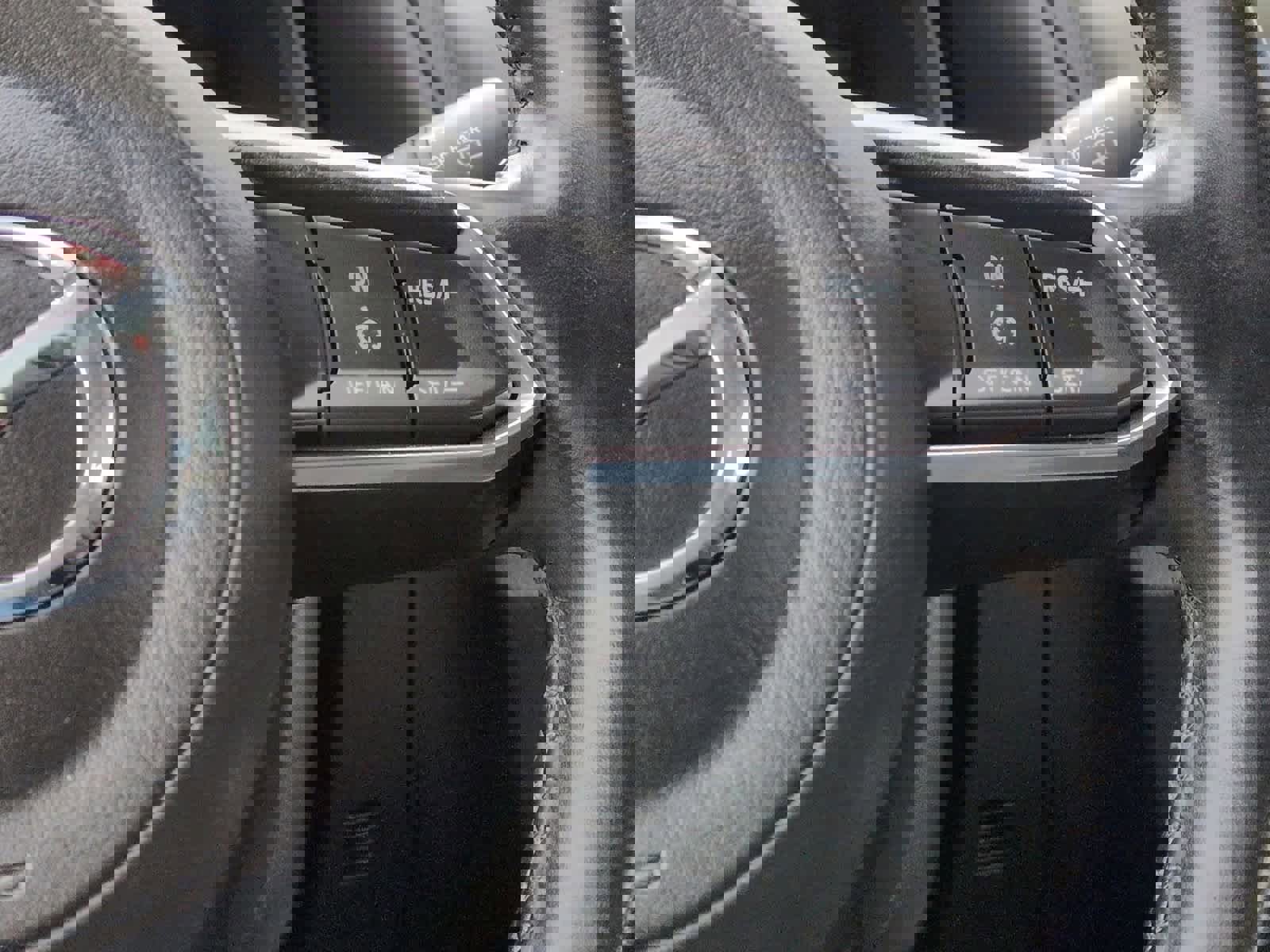 Used 2017 MAZDA MAZDA3 Touring image 27