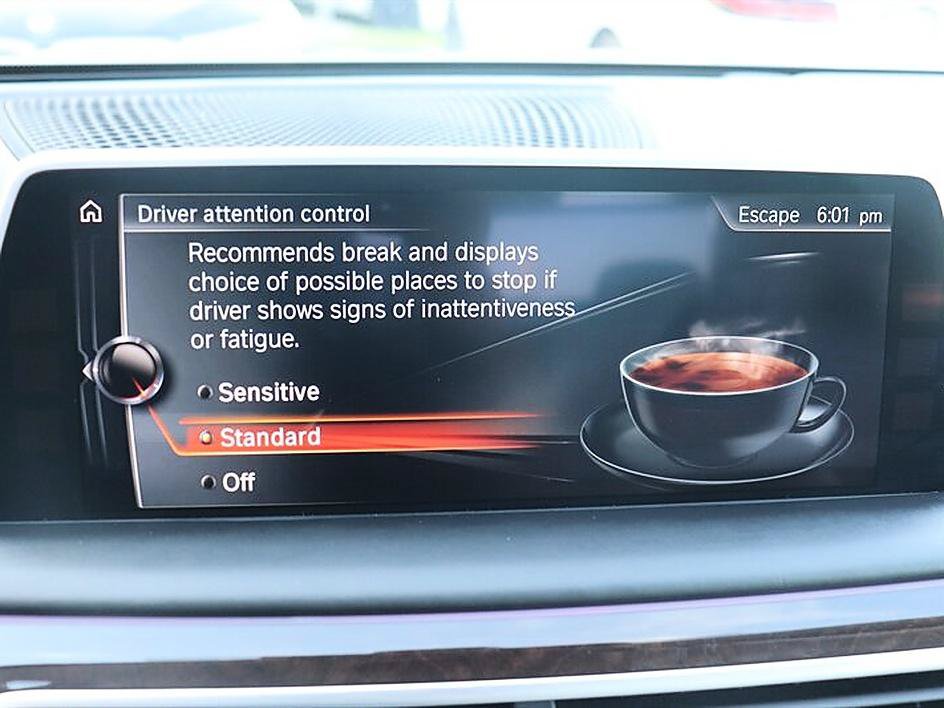 Used 2016 BMW 740i RWD image 40