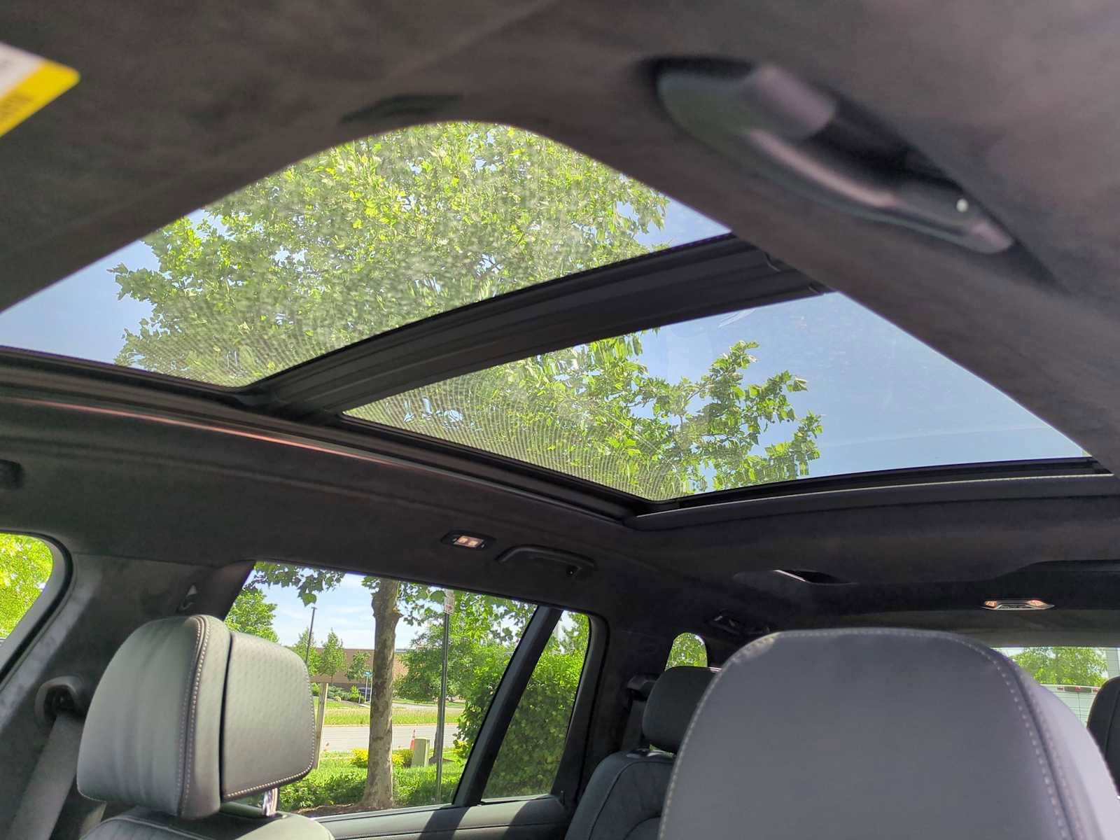 Used 2026 BMW X7 M60i image 20