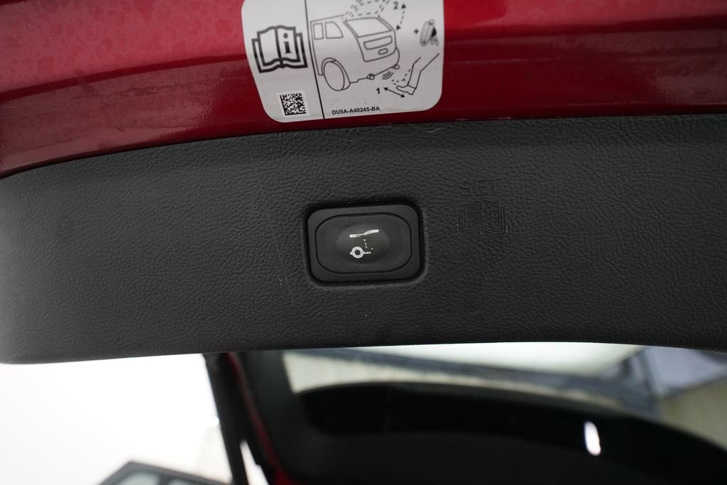 Used 2020 Ford Edge ST w/ Equipment Group 401A AWD/4WD image 15