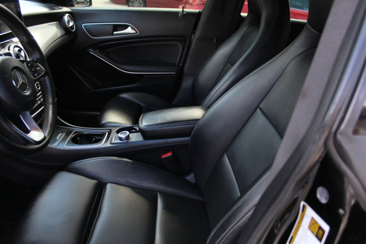 Used 2016 Mercedes-Benz CLA 250 image 12