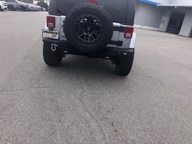 Used 2015 Jeep Wrangler Sport image 6