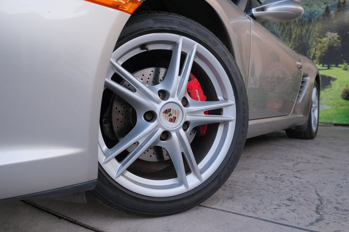 Used 2012 Porsche Boxster RWD image 32