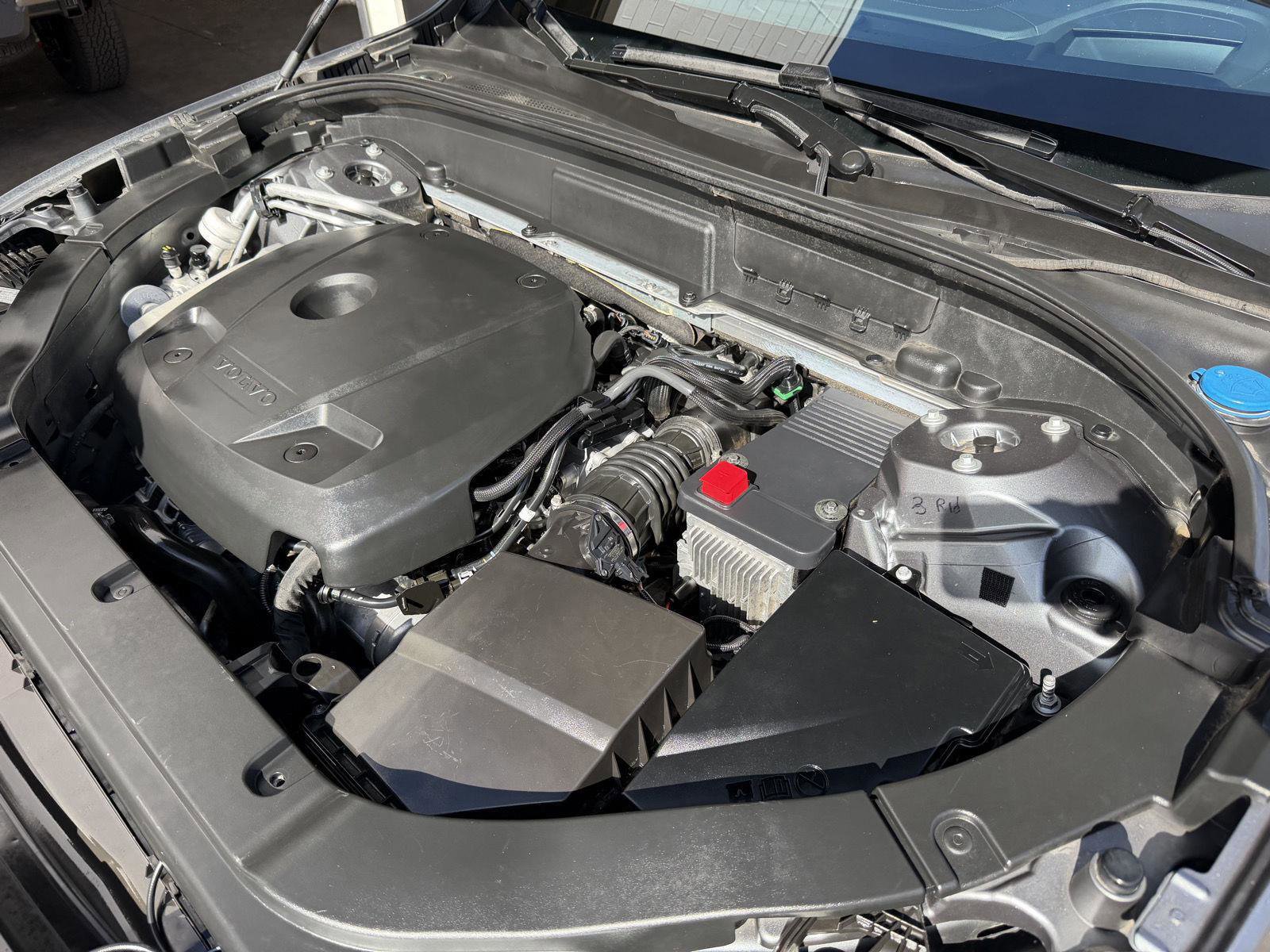 Used 2018 Volvo XC60 T6 Inscription w/ Luxury Seat Package image 17