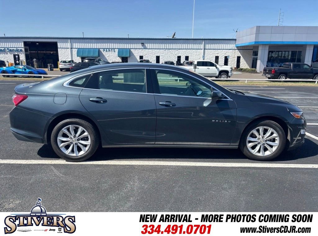 Used 2021 Chevrolet Malibu LT image 4