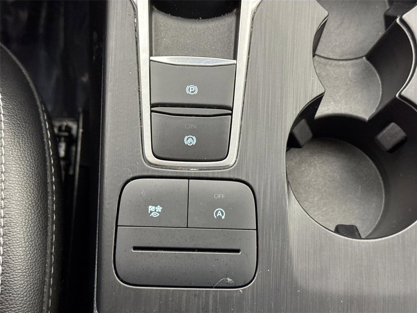 Used 2022 Ford Escape SEL w/ Technology Package image 27