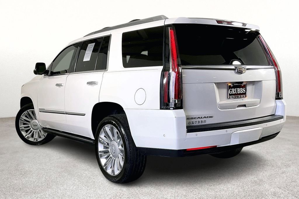 Used 2017 Cadillac Escalade Platinum image 17