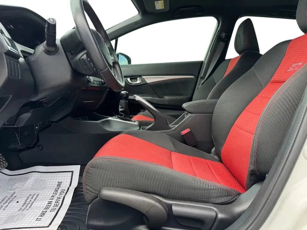 Used 2015 Honda Civic Si image 9