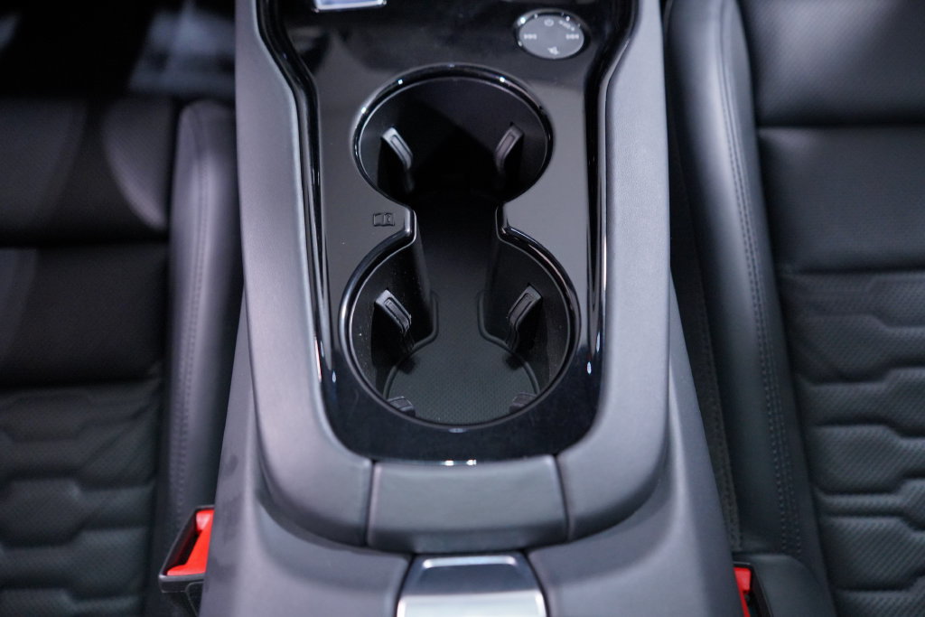Used 2023 Audi e-tron GT Premium Plus AWD/4WD image 16