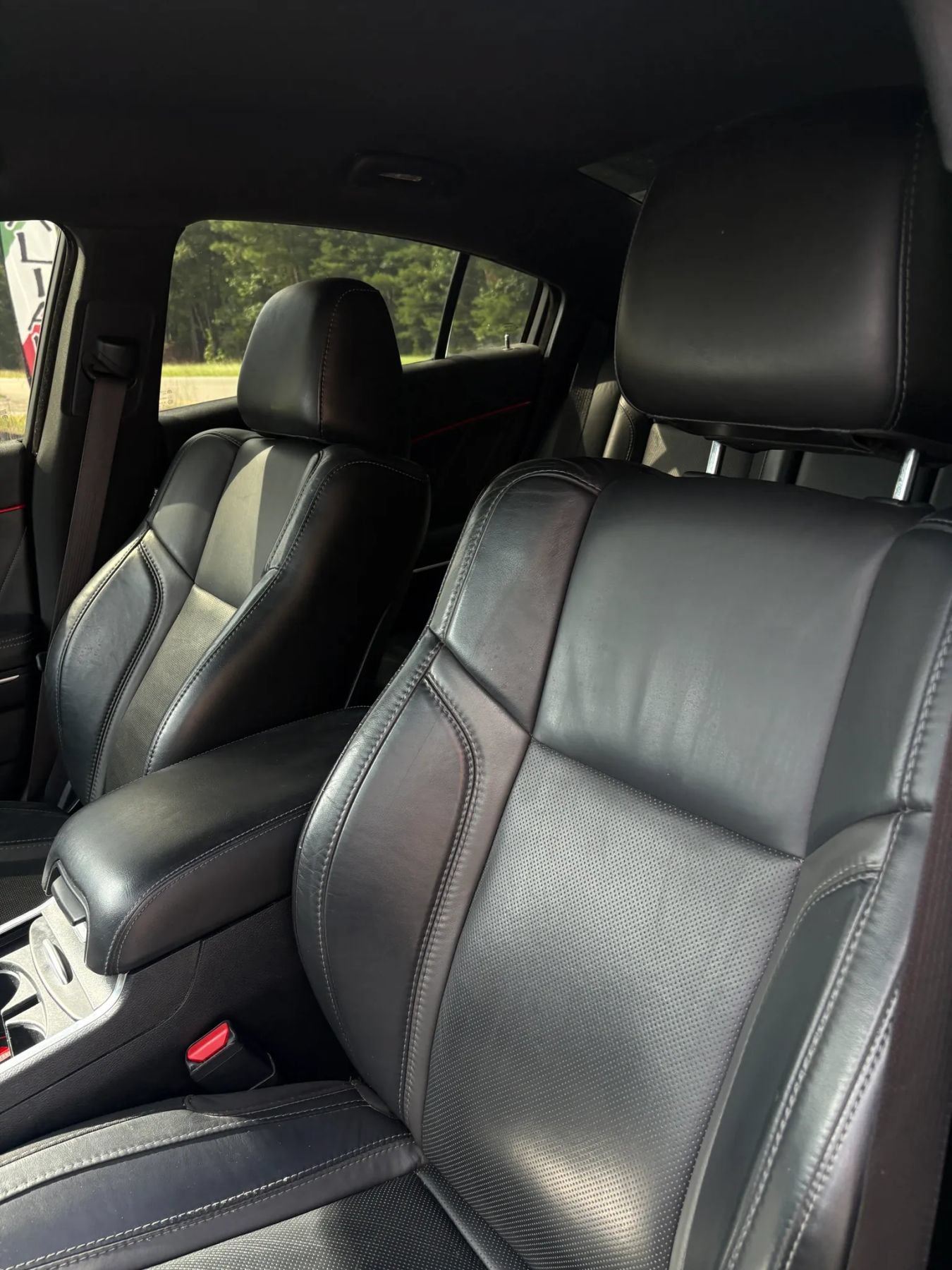 Used 2018 Dodge Charger R/T RWD image 13