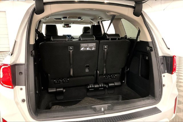Used 2025 Honda Odyssey Touring image 40