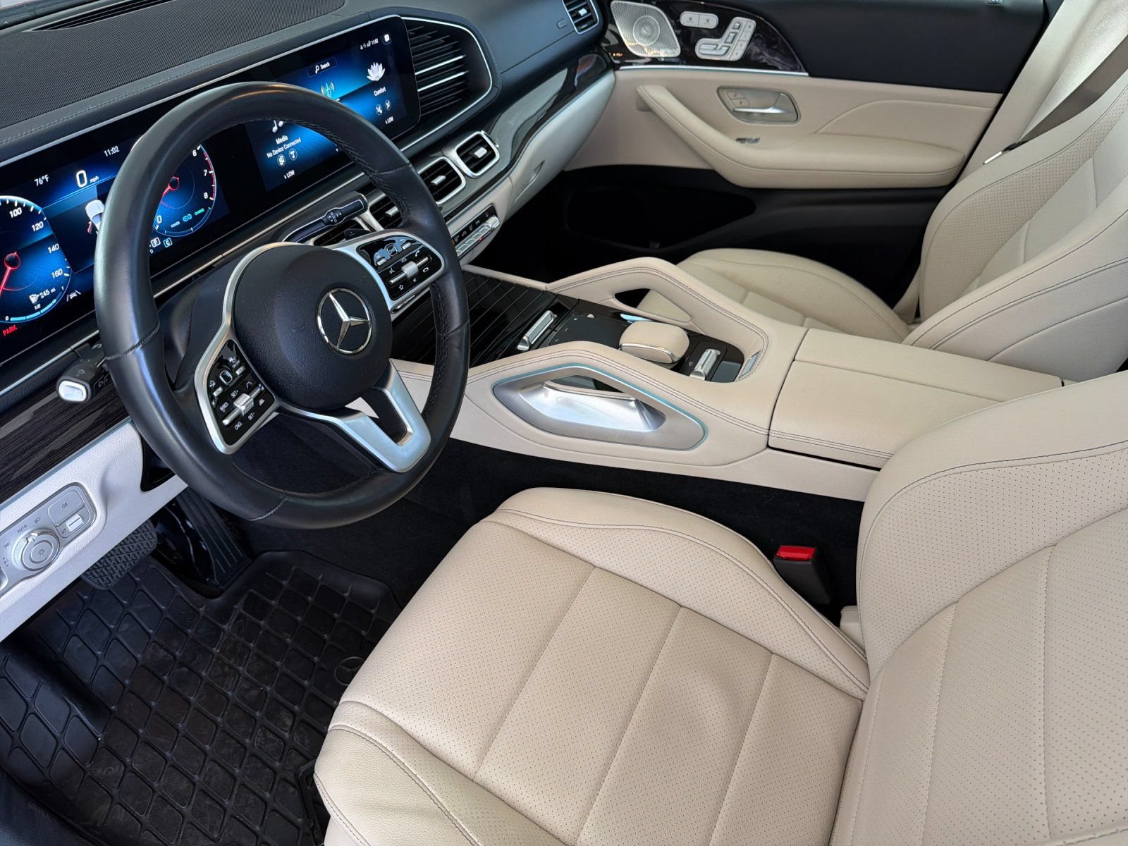 Used 2022 Mercedes-Benz GLS 450 4MATIC image 10