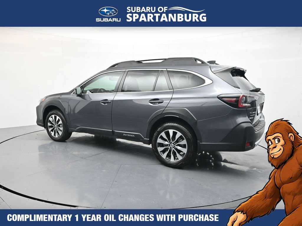 Used 2025 Subaru Outback Limited AWD/4WD image 6