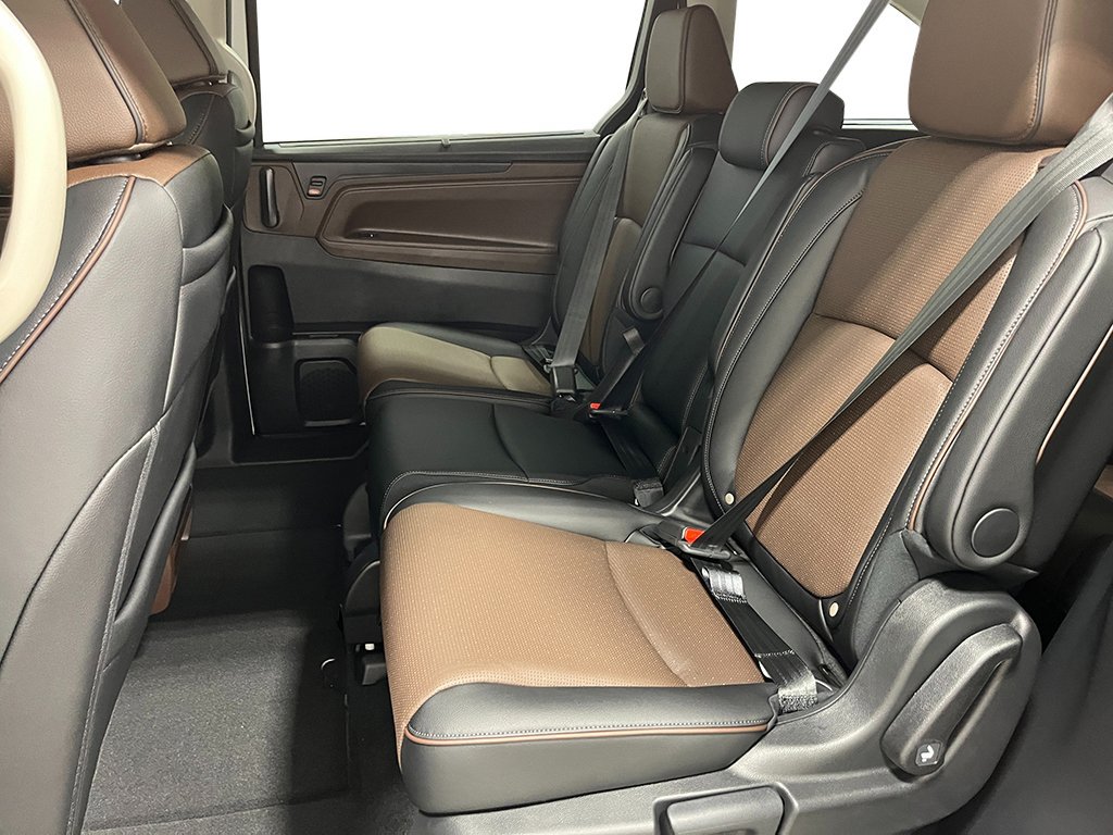 New 2027 Honda Odyssey Elite image 24