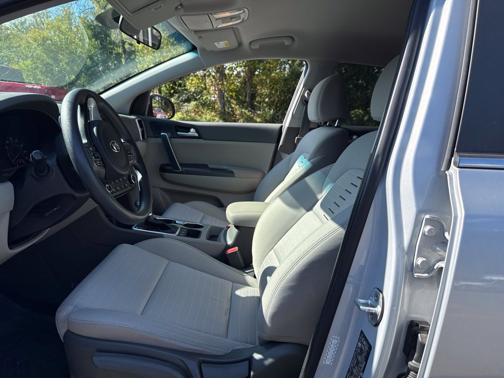 Used 2018 Kia Sportage LX AWD/4WD image 5