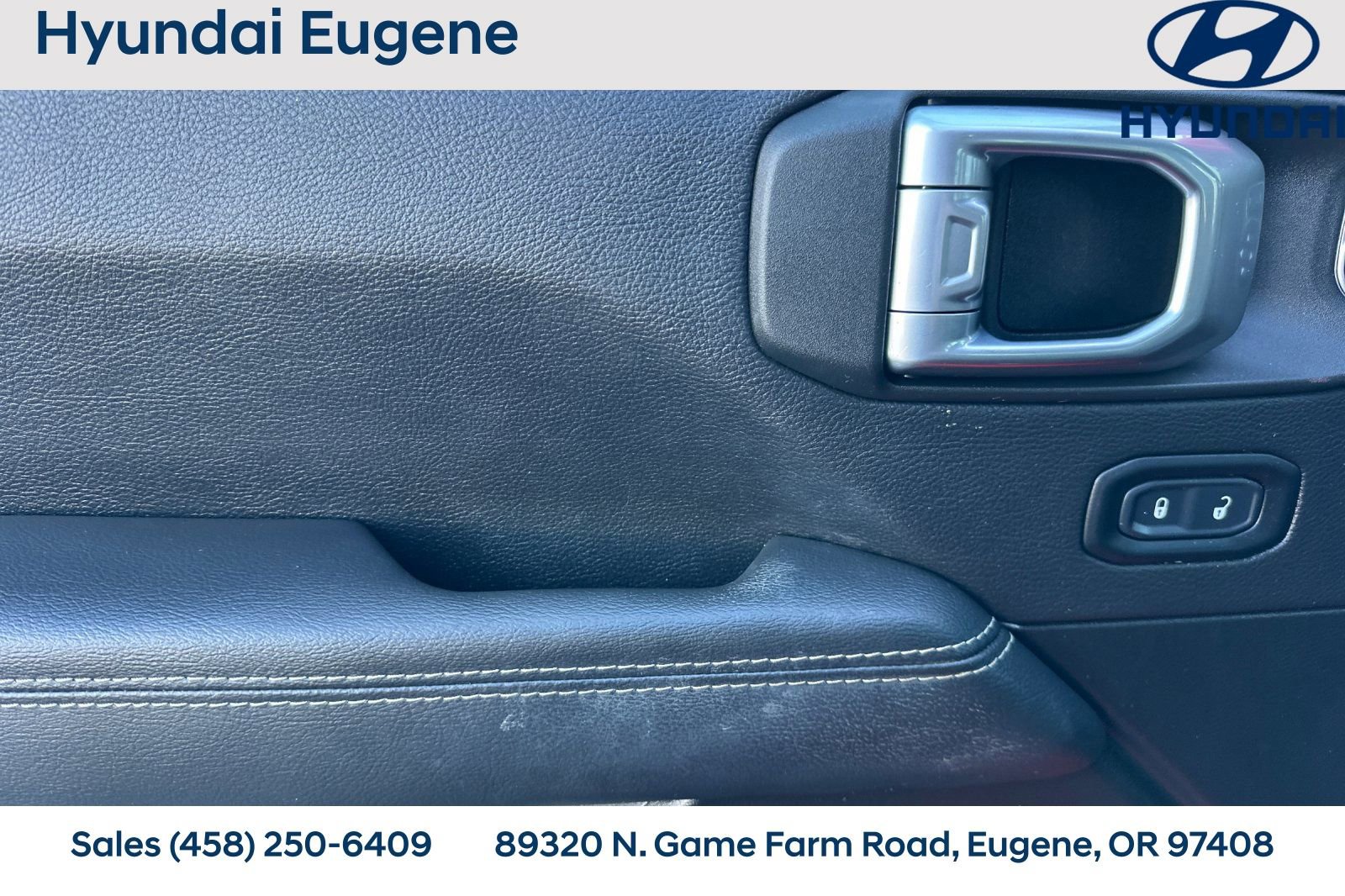 Used 2022 Jeep Wrangler Unlimited Sahara 4xe w/ Cold Weather Group image 12